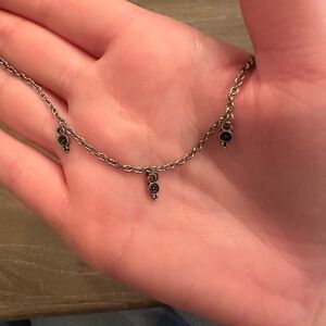 Silver chain chocker